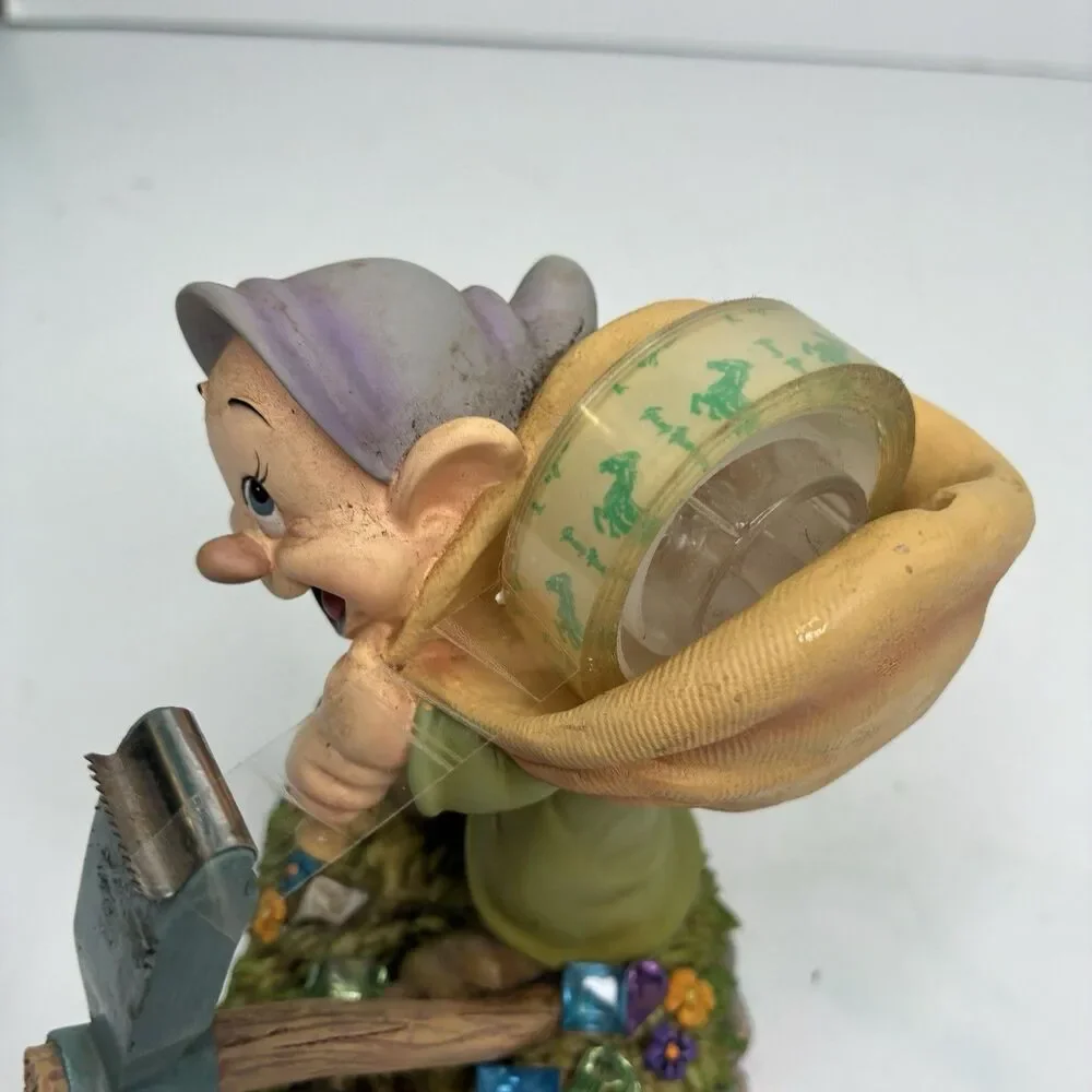 Disney Snow White & The Seven Dwarfs Part of  Desk Set Dopey Tape Dispenser 1999
